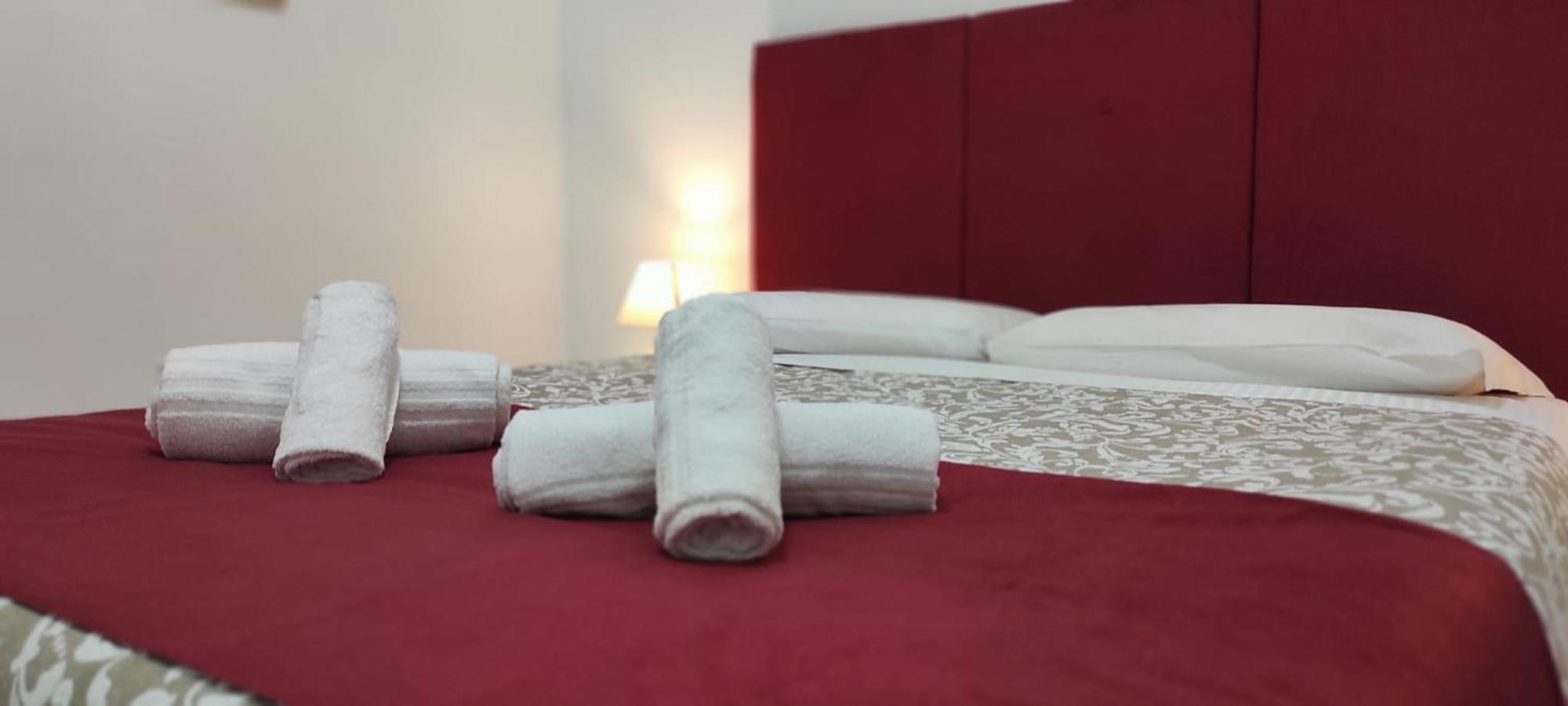 Stazione Telese 41 Bed & Breakfast Рим Екстериор снимка